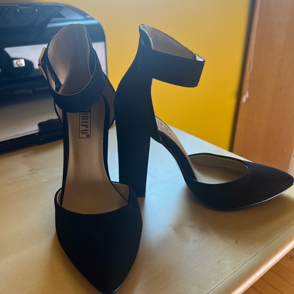 Black shoes with ankle strap